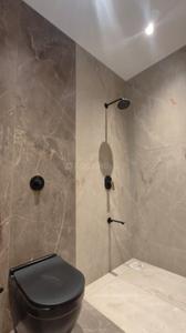 Bathroom Image of 1465 Sq.ft 3 BHK Apartment / Flat for sale in Unique Sky Links Phase I, Pashan Pune for Rs. 16000000