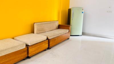 Hall Image of 615 Sq.ft 1 BHK Apartment / Flat for rent in Maxblis Grand Wellington, Sector 75 Noida for Rs. 29000