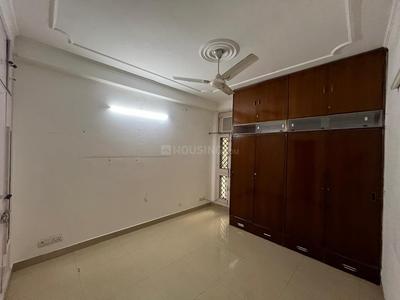 Bedroom Image of 2000 Sq.ft 2 BHK Independent House for rent in Chittaranjan Park New Delhi for Rs. 75000
