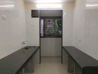 Kitchen Image of 655 Sq.ft 1 BHK Apartment / Flat for sale in Kandivali West Mumbai for Rs. 9000000