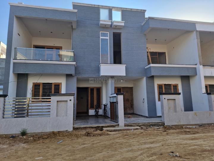 Priyanshi RESIDENCY SIKANDRA Main Image 1
