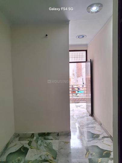 Burari Garhi, Burari Main Image 1