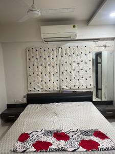 Bedroom Image of 2475 Sq.ft 3 BHK Apartment / Flat for sale in Satellite Ahmedabad for Rs. 20000000