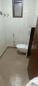 Bathroom Image of 1400 Sq.ft 4 BHK Builder Floor for sale in Jamia Nagar New Delhi for Rs. 14000000