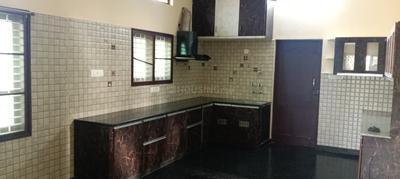 Kitchen Image of 1200 Sq.ft 2 BHK Independent House for rent in Lalith Mahal Quatras Mysore for Rs. 20000