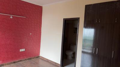 Bedroom Image of 1000 Sq.ft 2 BHK Apartment / Flat for rent in Amrapali Silicon City, Sector 76 Noida for Rs. 29000
