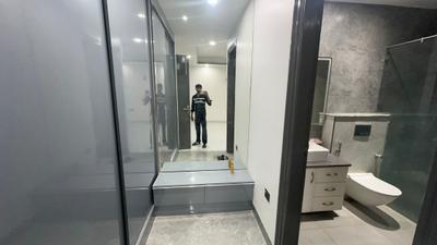 Bathroom Image of 2500 Sq.ft 3 BHK Builder Floor for rent in Ansal Versalia, Sector 67 Gurgaon for Rs. 58000