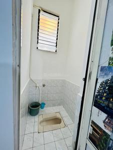Bathroom Image of 1035 Sq.ft 2 BHK Apartment / Flat for sale in Jodhpur Ahmedabad for Rs. 5500000