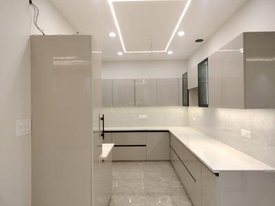 Kitchen Image of 2250 Sq.ft 3 BHK Builder Floor for sale in Sector 85 Faridabad for Rs. 24500000