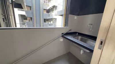 Kitchen Image of 1008 Sq.ft 2 BHK Apartment / Flat for rent in Zen Elite, Kharadi Pune for Rs. 39500
