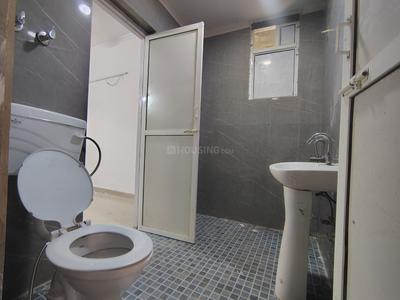 Image of 1050 Sq.ft 2 BHK Apartment / Flat for sale in Parshvnath Majestic Arcade, Indirapuram, Ghaziabad for Rs. 11000000