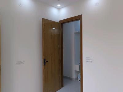Bedroom Image of 550 Sq.ft 2 BHK Builder Floor for sale in Sector 4 Rohini New Delhi for Rs. 2600000