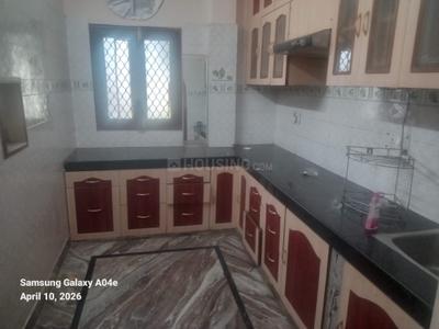 Kitchen Image of 800 Sq.ft 2 BHK Builder Floor for rent in Janakpuri New Delhi for Rs. 24000