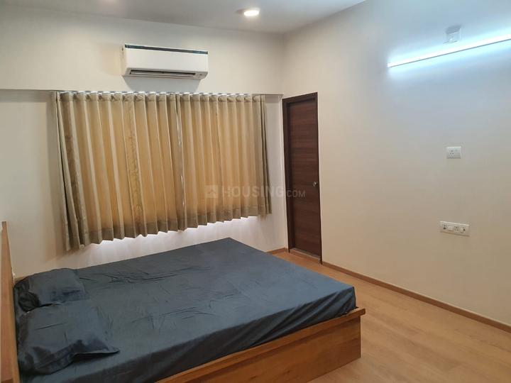 Arista Belvista Bedroom 1