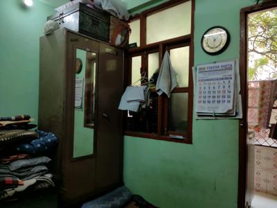 Bedroom Image of 1000 Sq.ft 4 BHK Builder Floor for sale in Old Delhi New Delhi for Rs. 15000000