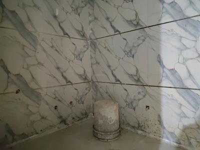 Common Bathroom Image of 1600 Sq.ft 4 BHK Builder Floor for sale in Shalimar Garden Ghaziabad for Rs. 11000000