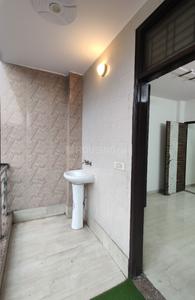 Balcony Image of 675 Sq.ft 2 BHK Apartment / Flat for sale in Naraina New Delhi for Rs. 7500000