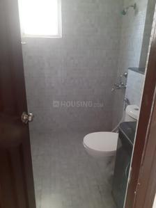 Bathroom Image of 1700 Sq.ft 3 BHK Apartment / Flat for rent in Viraj BBD Green City Sunbreeze 1, Semra Lucknow for Rs. 22000