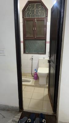 Image of 1100 Sq.ft 3 BHK Apartment / Flat for sale in Jamia Nagar, New Delhi for Rs. 7000000