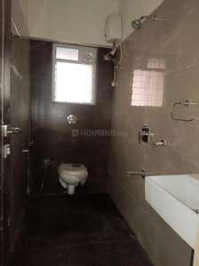 Bathroom Image of 560 Sq.ft 1 BHK Apartment / Flat for rent in Dattani Park, Kandivali East Mumbai for Rs. 35000