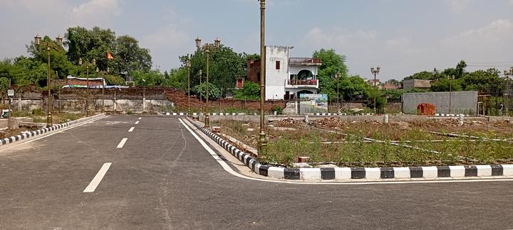 Moti Jheel Colony, Aishbagh Main Image 1