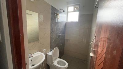 Bathroom Image of 650 Sq.ft 1 BHK Apartment / Flat for rent in Whitefield Bengaluru for Rs. 23000