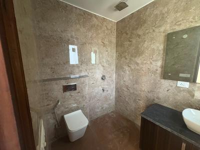 Image of 3208 Sq.ft 3 BHK Builder Floor for rent in Palam Vihar, Gurgaon for Rs. 60000