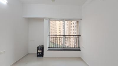 Bedroom Image of 1120 Sq.ft 2 BHK Apartment / Flat for rent in Rustomjee Azziano, Thane West Thane for Rs. 44999