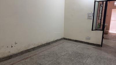 Bedroom Image of 297 Sq.ft 1 BHK Independent House for sale in Dwarka Mor New Delhi for Rs. 5600000