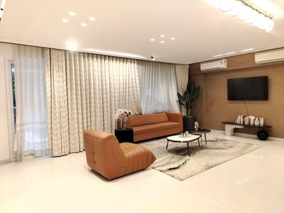 Living Room Image of 2007 Sq.ft 4 BHK Apartment / Flat for sale in Kothrud Pune for Rs. 35500000