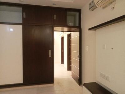 Bedroom Image of 2800 Sq.ft 3 BHK Apartment / Flat for rent in DDA Flats Vasant Kunj, Vasant Kunj New Delhi for Rs. 100000