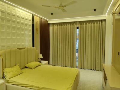 Bedroom Image of 2700 Sq.ft 4 BHK Builder Floor for sale in Mayfield Garden Luxury Floors, Mayfield Garden Gurgaon for Rs. 29000000