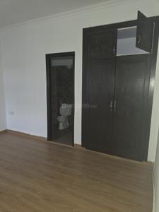 Bedroom Image of 1100 Sq.ft 2.5 BHK Apartment / Flat for sale in Amrapali Silicon City, Sector 76 Noida for Rs. 11800000