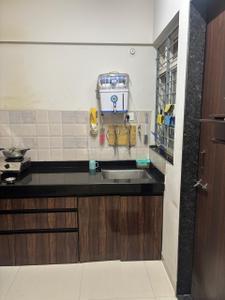 Kitchen Image of 1350 Sq.ft 3 BHK Apartment / Flat for rent in Yashada Splendid Courtyard, Lohegaon Pune for Rs. 38000