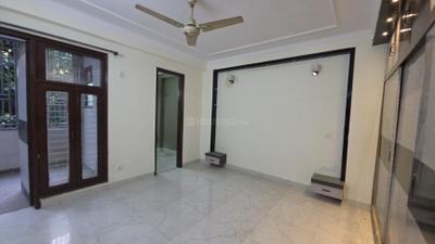 Bedroom Image of 1800 Sq.ft 3 BHK Builder Floor for sale in Reputed freedom fighter enclave, Freedom Fighters Enclave New Delhi for Rs. 12000000