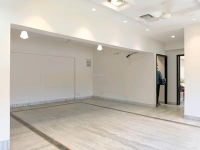 Living Room Image of 2000 Sq.ft 3 BHK Apartment / Flat for sale in Ballygunge Kolkata for Rs. 21000000
