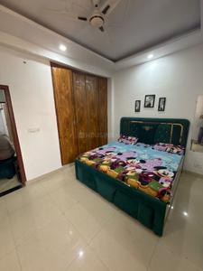 Bedroom Image of 800 Sq.ft 2 BHK Builder Floor for rent in Sector 23 Dwarka New Delhi for Rs. 30000