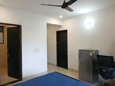 1 RK Independent Builder Floor