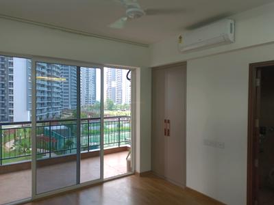 Bedroom Image of 2002 Sq.ft 3 BHK Apartment / Flat for sale in Godrej Meridien, Sector 106 Gurgaon for Rs. 32000000