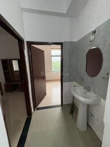 Bathroom Image of 1000 Sq.ft 2 BHK Apartment / Flat for sale in Surya Land Developers Avanti Elegance, Daldal Seoni Raipur for Rs. 2651000