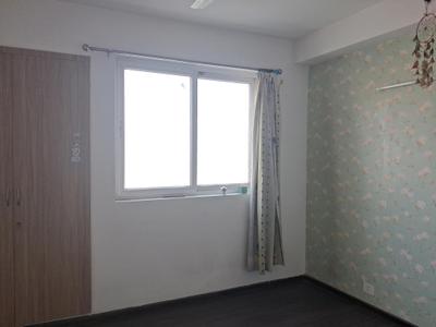 Bedroom Image of 915 Sq.ft 2 BHK Apartment / Flat for rent in The 3C Lotus Zing, Sector 168 Noida for Rs. 23000