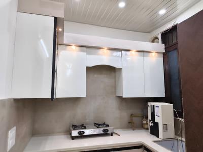 Kitchen Image of 850 Sq.ft 2 BHK Apartment / Flat for sale in Indirapuram Ghaziabad for Rs. 6500000