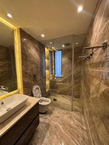 Bathroom Image of 2500 Sq.ft 4 BHK Builder Floor for sale in Green Wood Luxury Floors, Sector 45 Gurgaon for Rs. 45000000
