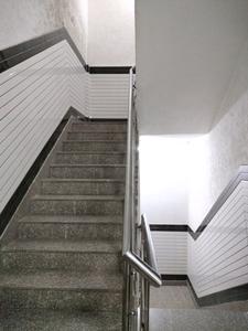 Staircase Image of 1050 Sq.ft 3 BHK Apartment / Flat for sale in Suraj Vihar New Delhi for Rs. 7050000