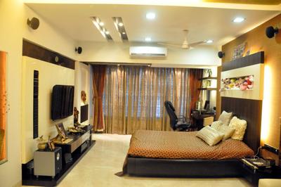 Hall Image of 4200 Sq.ft 5 BHK Independent House for sale in Juhu Abhishek Chs Ltd, Andheri West Mumbai for Rs. 160000000
