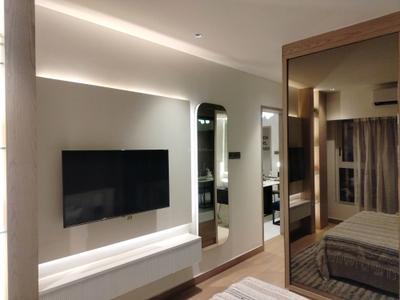 Bedroom Image of 3600 Sq.ft 5 BHK Apartment / Flat for sale in Raiaskaran, Andheri West Mumbai for Rs. 156500000