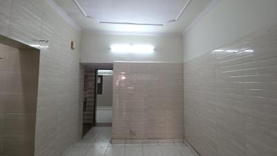 Living Room Image of 700 Sq.ft 2 BHK Apartment / Flat for rent in Pitampura New Delhi for Rs. 20000