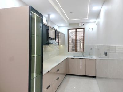 Kitchen Image of 1305 Sq.ft 3 BHK Builder Floor for sale in BPTP District 5, Sector 84 Faridabad for Rs. 13500000
