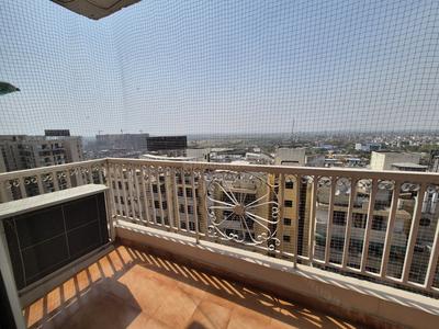 Balcony Image of 2400 Sq.ft 4 BHK Apartment / Flat for sale in MR Platinum 321, Ghukna Ghaziabad for Rs. 20000000