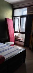 Bedroom Image of 1950 Sq.ft 3.5 BHK Apartment / Flat for rent in Supreme Tower, Sector 99 Noida for Rs. 40000